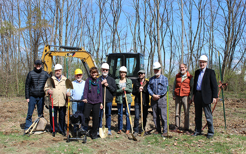 Esteban, Morry Levey, Kerry Rabenold, Denise Zielinski, Jeff Lucas, Ximena Bernal, Gordon McNickle, Rick Howard, Peter Waser and Dennis Minchella.